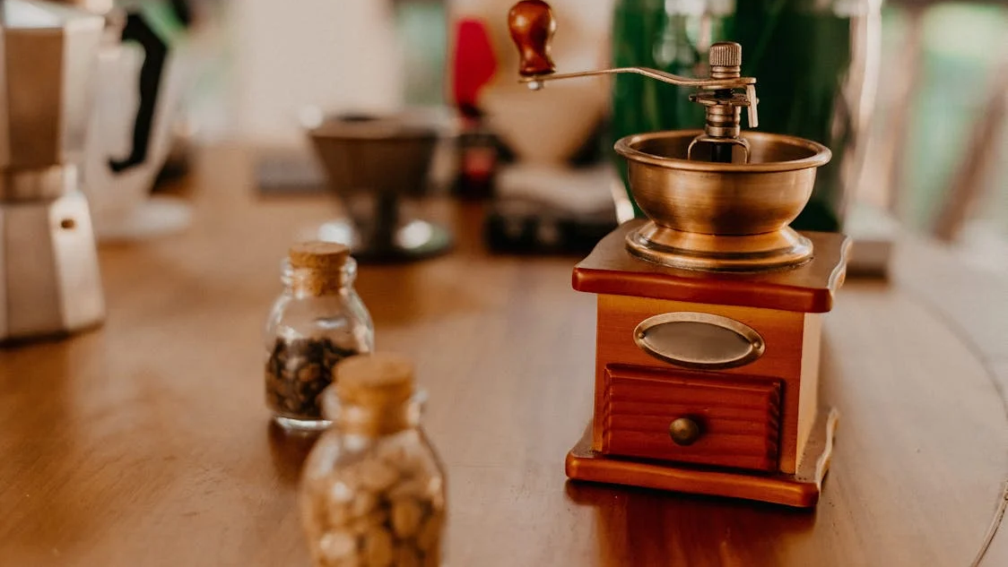 zero-waste coffee station, wheat straw mugs, reusable coffee filters, zero-waste kitchen

