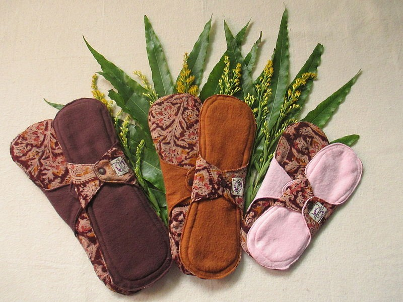 reusable menstrual pads, Eco-friendly materials, reusable products
